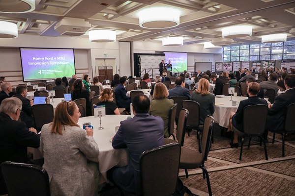 innovation symposium room filled